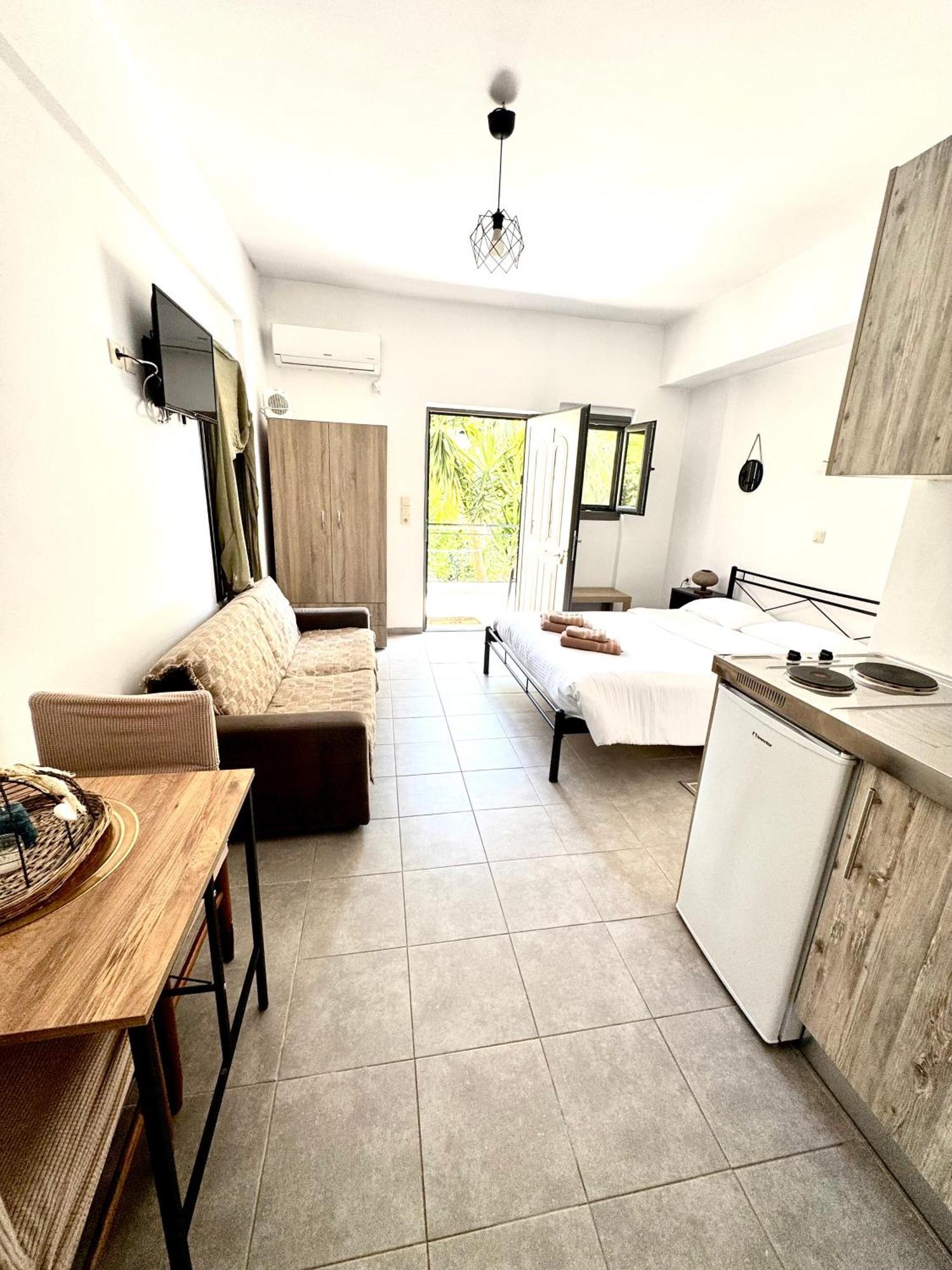 Mani Spot Hotel Areópolisz Kültér fotó