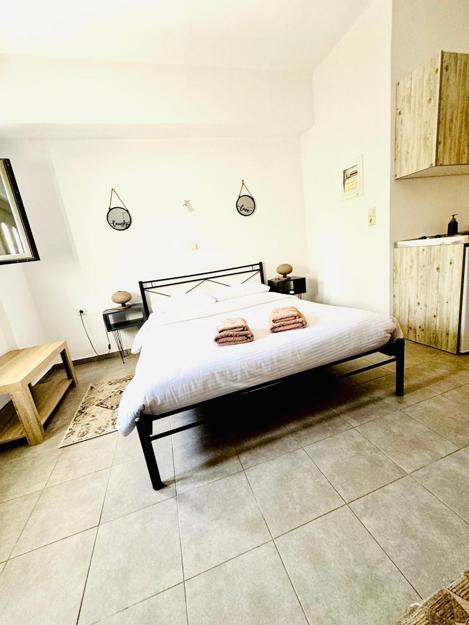 Mani Spot Hotel Areópolisz Kültér fotó