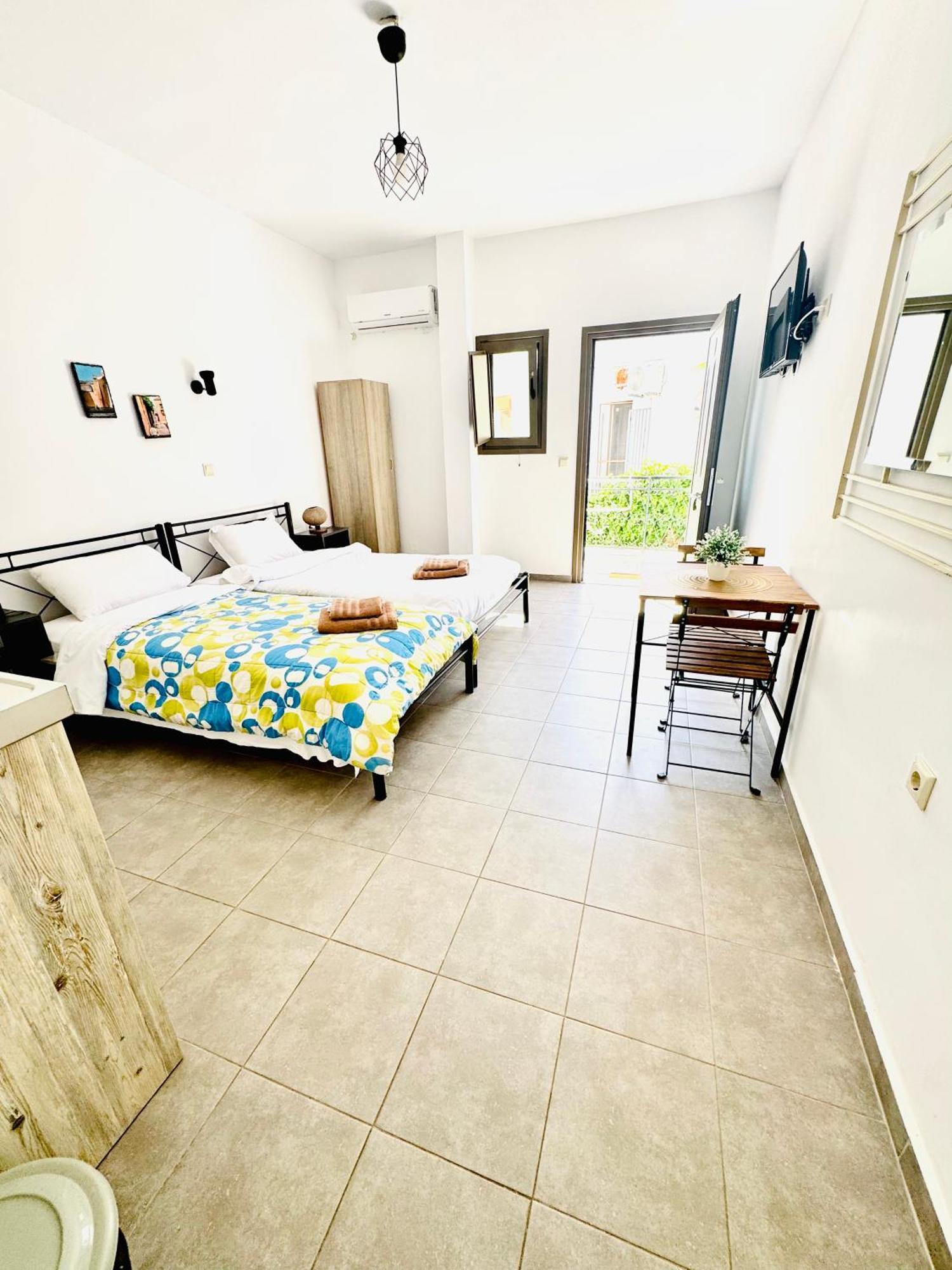 Mani Spot Hotel Areópolisz Kültér fotó